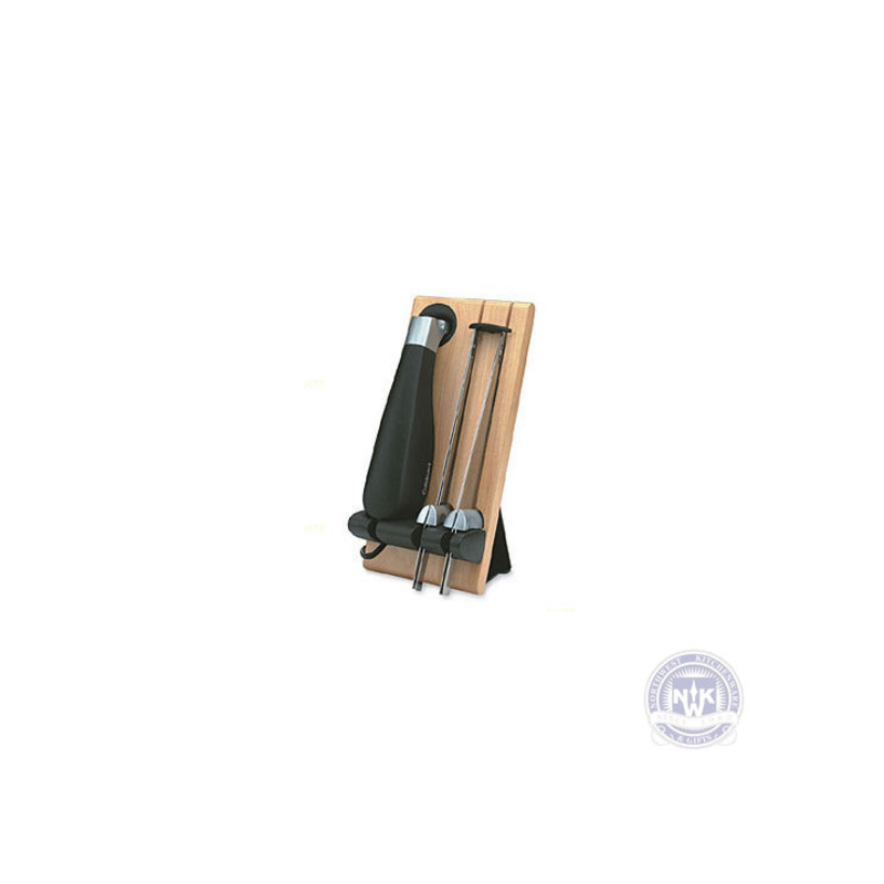  Electric Knife w/2 Blades